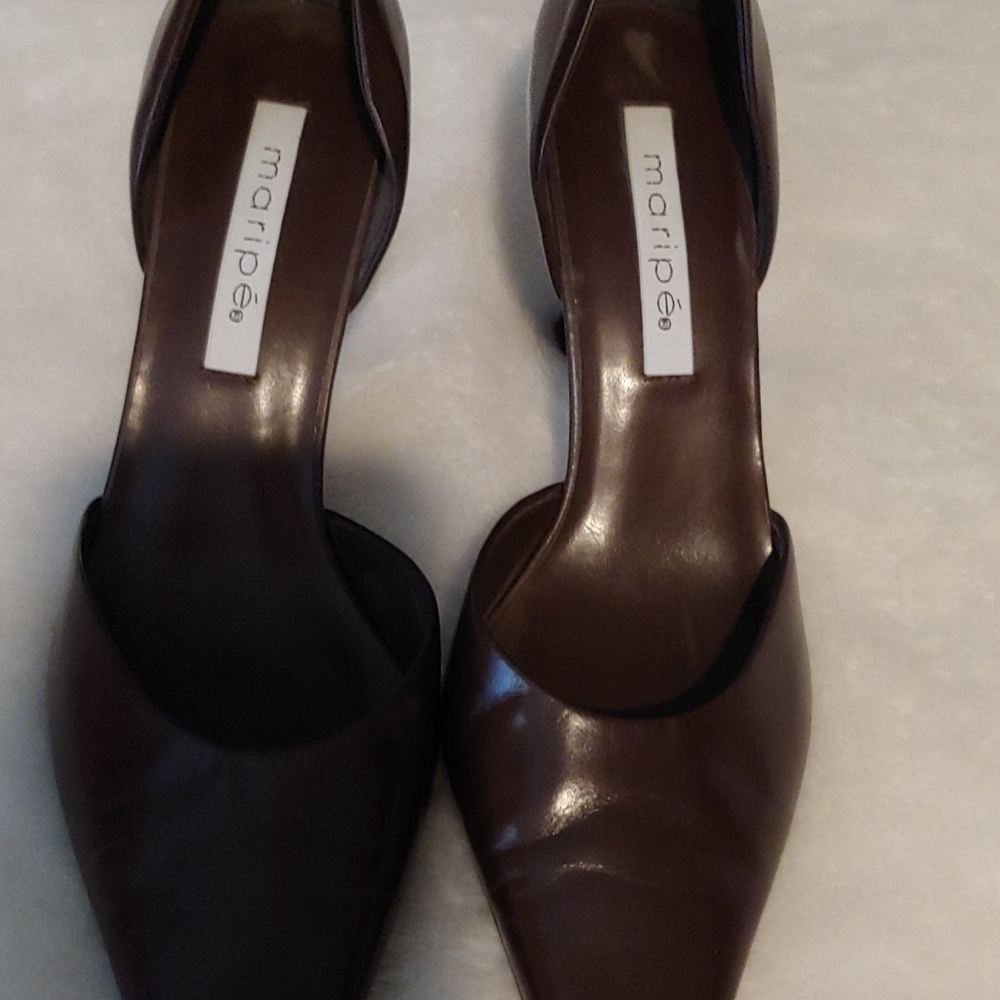 Shoes - Picture 2 of 4